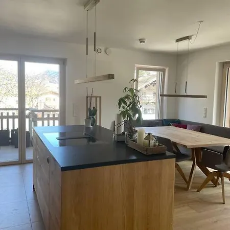 Wunderschoenes 4 Zimmer Apartment Mit Seeblick Bad Wiessee Extérieur photo