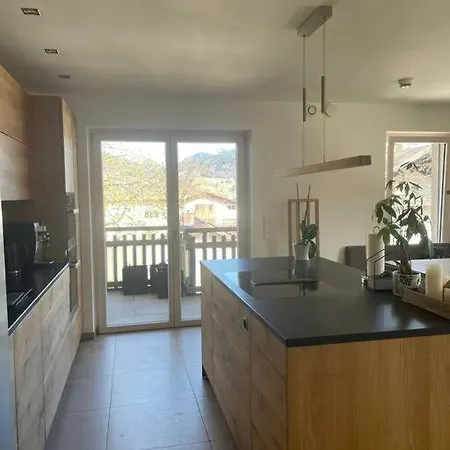 Wunderschoenes 4 Zimmer Apartment Mit Seeblick Bad Wiessee Extérieur photo