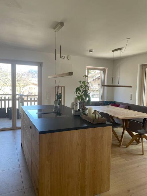 Appartement Wunderschoenes 4 Mit Seeblick